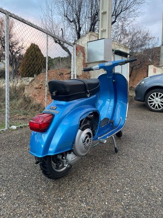 Vespa Primavera T3 Azul