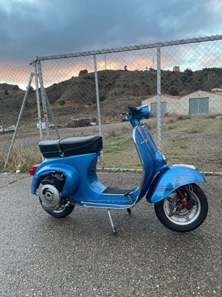 Vespa Primavera T3 Azul
