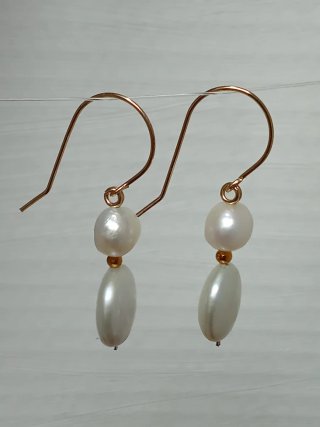Pendientes Perlas Barrocas Luna y sedosas