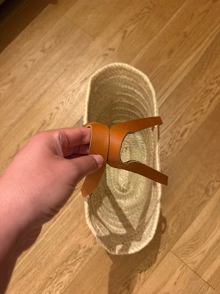 Borsa in paglia con manici in pelle