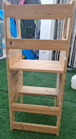 Torre di apprendimento in legno regolabile