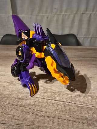 Dinosaurio Rayo Switch & Go Dinos VT
