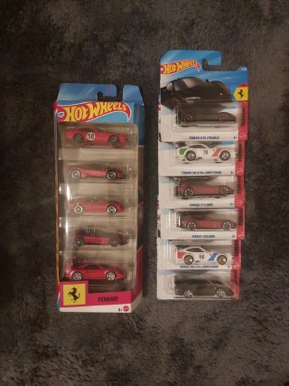 Lote 11 Ferraris Hot Wheels