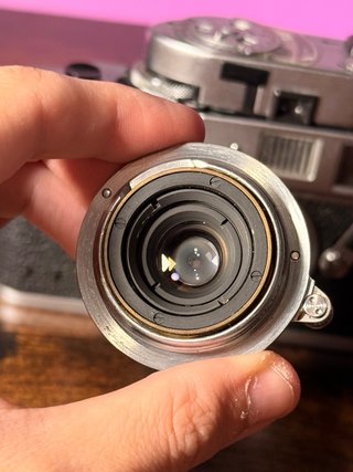 Leica M4 + 35mm + Meter MR + Funda