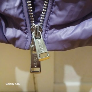 Abrigo Guess Morado Calentito Sin Uso.