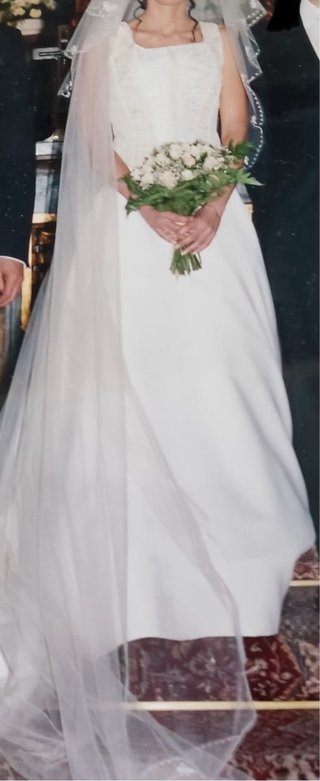 Vestido de Novia Beige Encaje Corsé 2 piezas