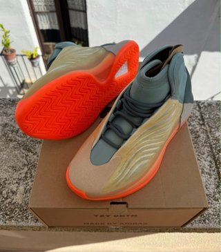 Adidas Yeezy QNTM Talla 44