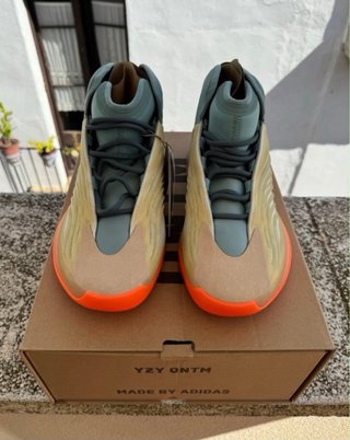 Adidas Yeezy QNTM Talla 44