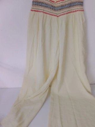 Pantalón Zara M amarillo nido de abeja
