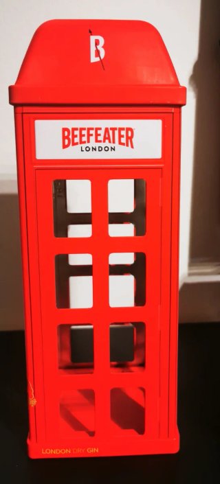 Cabina telefónica roja Beefeater London