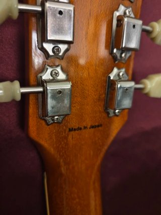 Guitarra Tokai Love Rock 70 Aniversario