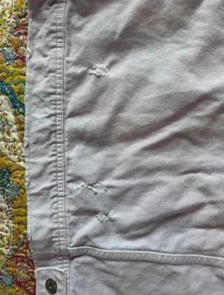 Chaqueta vaquera lila vintage de Zara.
