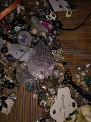 Lote Bisutería Collares Anillos Pendientes