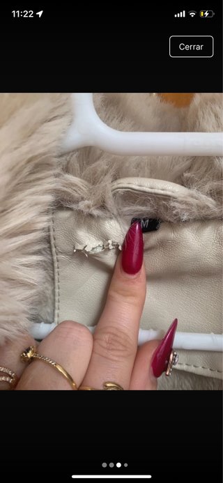 Chaqueta beige con pelo