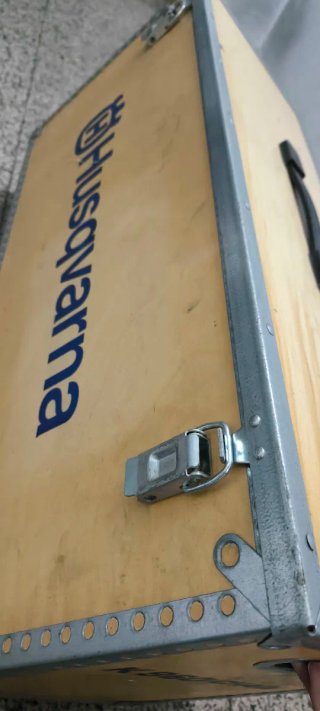 Caja Baúl Husqvarna Herramienta Taller