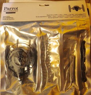 Dron Parrot Jumping Sumo + 3 Kits Recambios