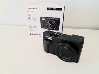 Panasonic Lumix DC-TZ90 con caja original