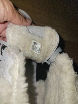 Vans grises con forro polar