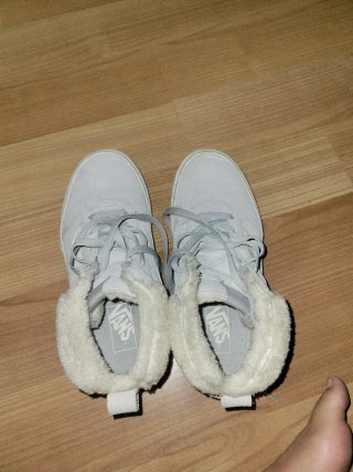 Vans grises con forro polar
