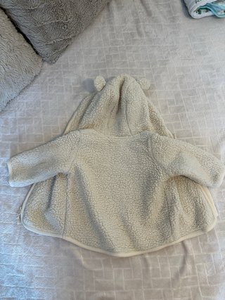 Chaqueta borreguito H&M 2-4 meses