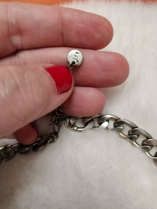 Collar rosas acero chapado plata