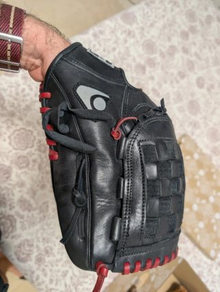 Guante de béisbol Macron Negro