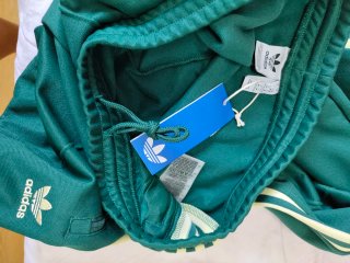 Pantalón Adidas Verde