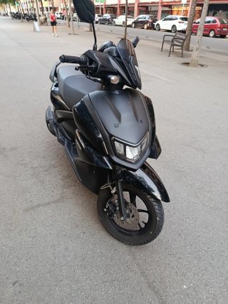 Yamaha Ray ZR 125 Scooter Negro