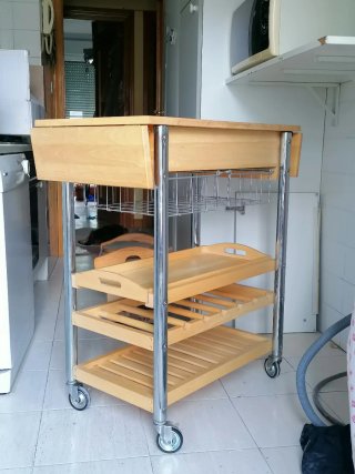 Carrito auxiliar de cocina de madera