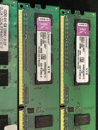 4x Kingston DDR2 RAM 1GB