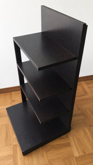 Cabecero wengué con 2 mesitas y mueble auxiliar