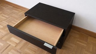 Cabecero wengué con 2 mesitas y mueble auxiliar