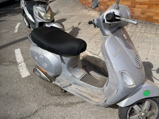 Piaggio Vespa LX50 4T Plata