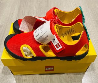 Sandalias Adidas x LEGO Rojas Amarillas T 38 Nueva