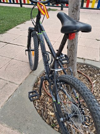 Bicicleta Rockrider MTB Negra 6-9 años