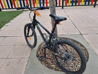 Bicicleta Rockrider MTB Negra 6-9 años
