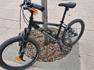 Bicicleta Rockrider MTB Negra 6-9 años