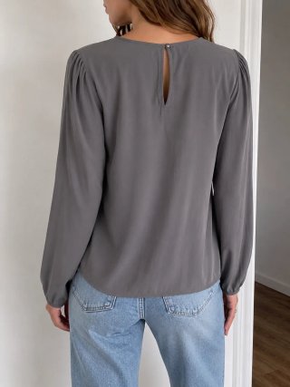Blusa Trucco gris manga larga Talla M, impecable