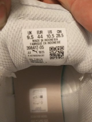 Zapatillas Puma Blancas y Beige Talla 44 Nuevas
