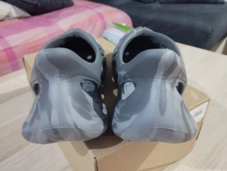 Adidas Yeezy Foam RNR MX Gris