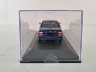 BMW E39 M5 2003 escala 1:43