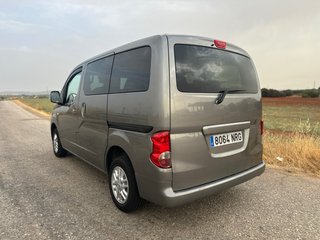 Nissan NV200 evalia 2013