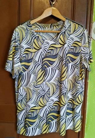 Camiseta estampada multicolor