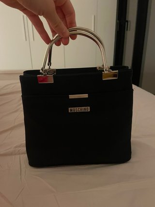 Bolso Moschino Negro y dorado