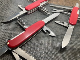 3 Canivetes Victorinox (Huntsman, Climber, Camper)