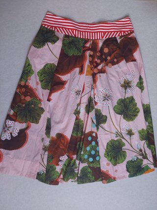 Falda Oilily - estampada, preciosa