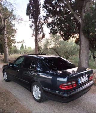 Mercedes-Benz Clase E 2002