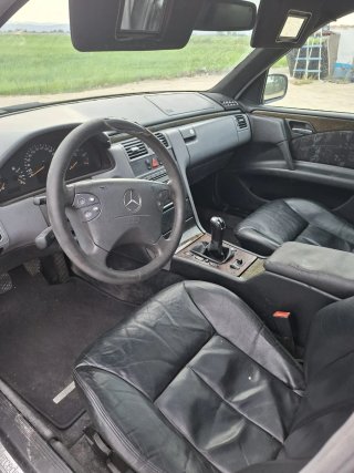 Mercedes-Benz Clase E 2002