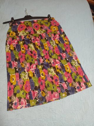 Falda plisada floral cintura elástica