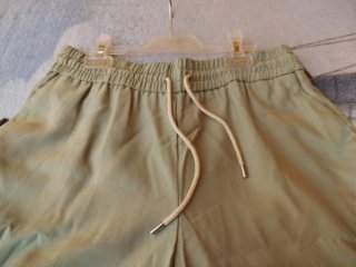 Pantalón Verano Stradivarius Verde Claro.